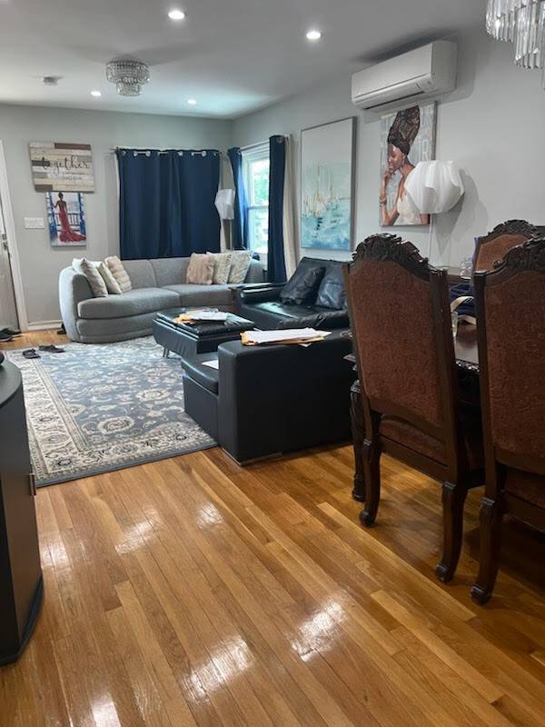 Seaview Village Stunning Legal 1 Family Home Hampshire Model Fully Renovated !