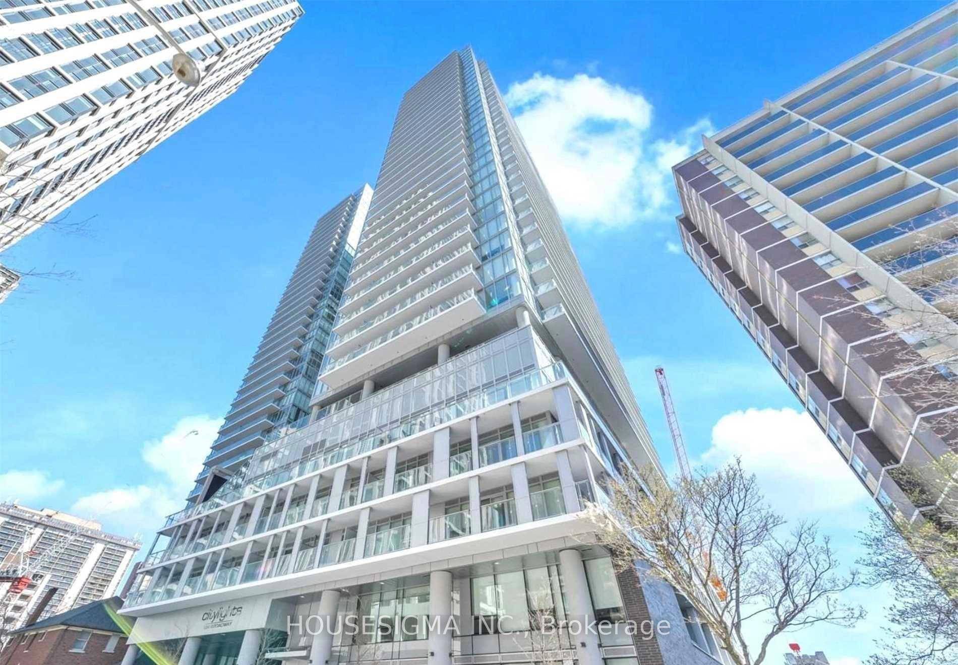 Luxurious Condo at Yonge amp ; Eglinton, 2 Beds 2 Baths 2 Balcony 1 Locker, Tastefully Upgraded With Modern Kitchen amp ; Bath, High End Integrated Appliances, Customized Closet For ...