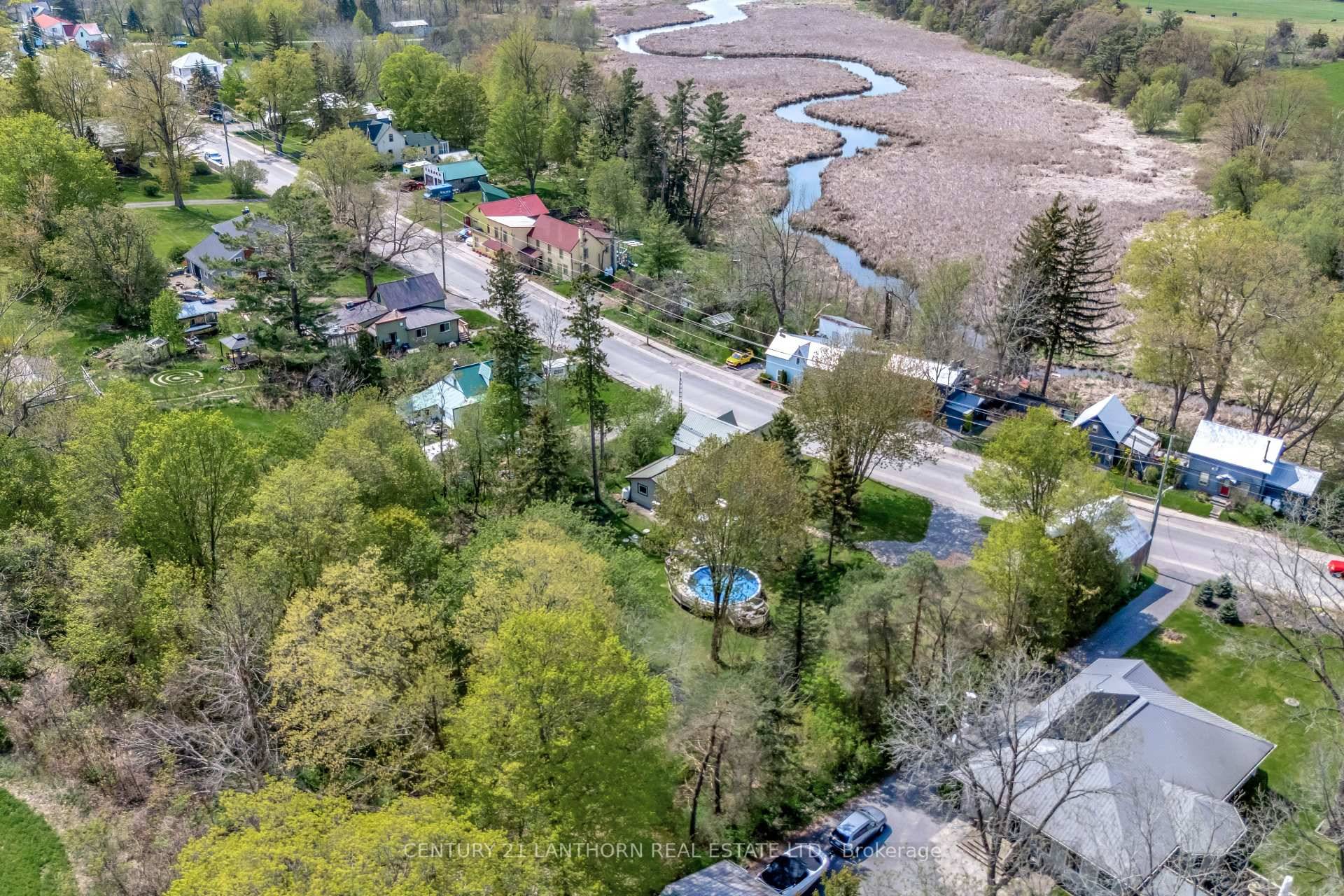 INCOME POTENTIAL IN PRINCE EDWARD COUNTY !