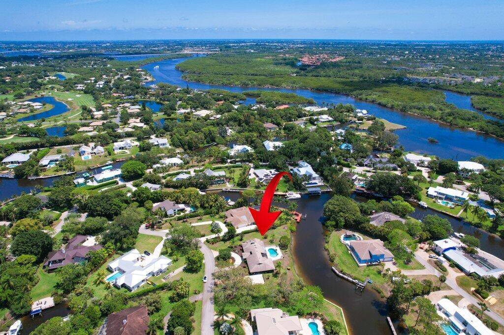 Make this your waterfront DREAM HOME.