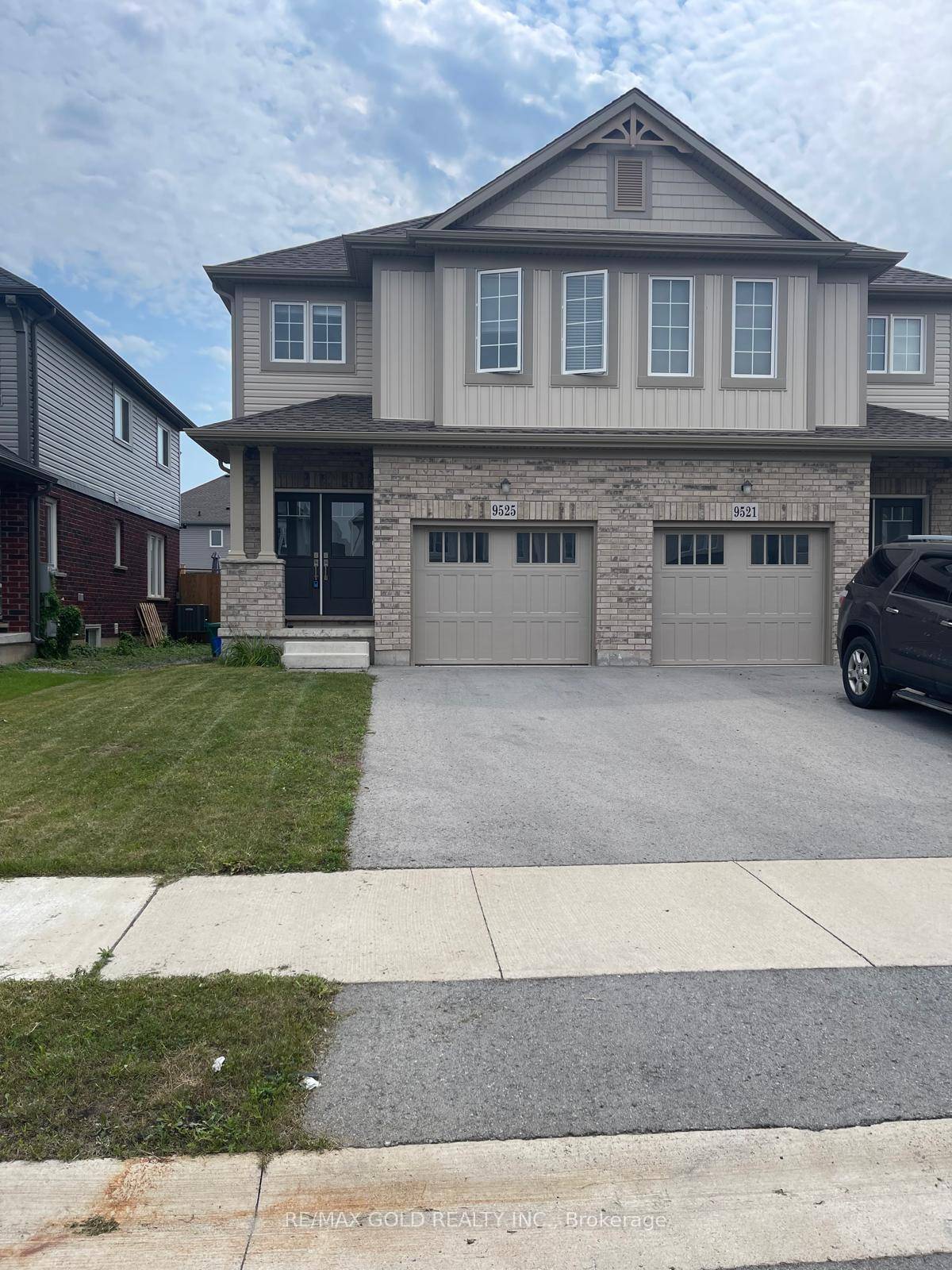 This beautiful 4 bedroom semi detached home with loft and 3 bathrooms is just 5 years old and offers the perfect blend of comfort and style.