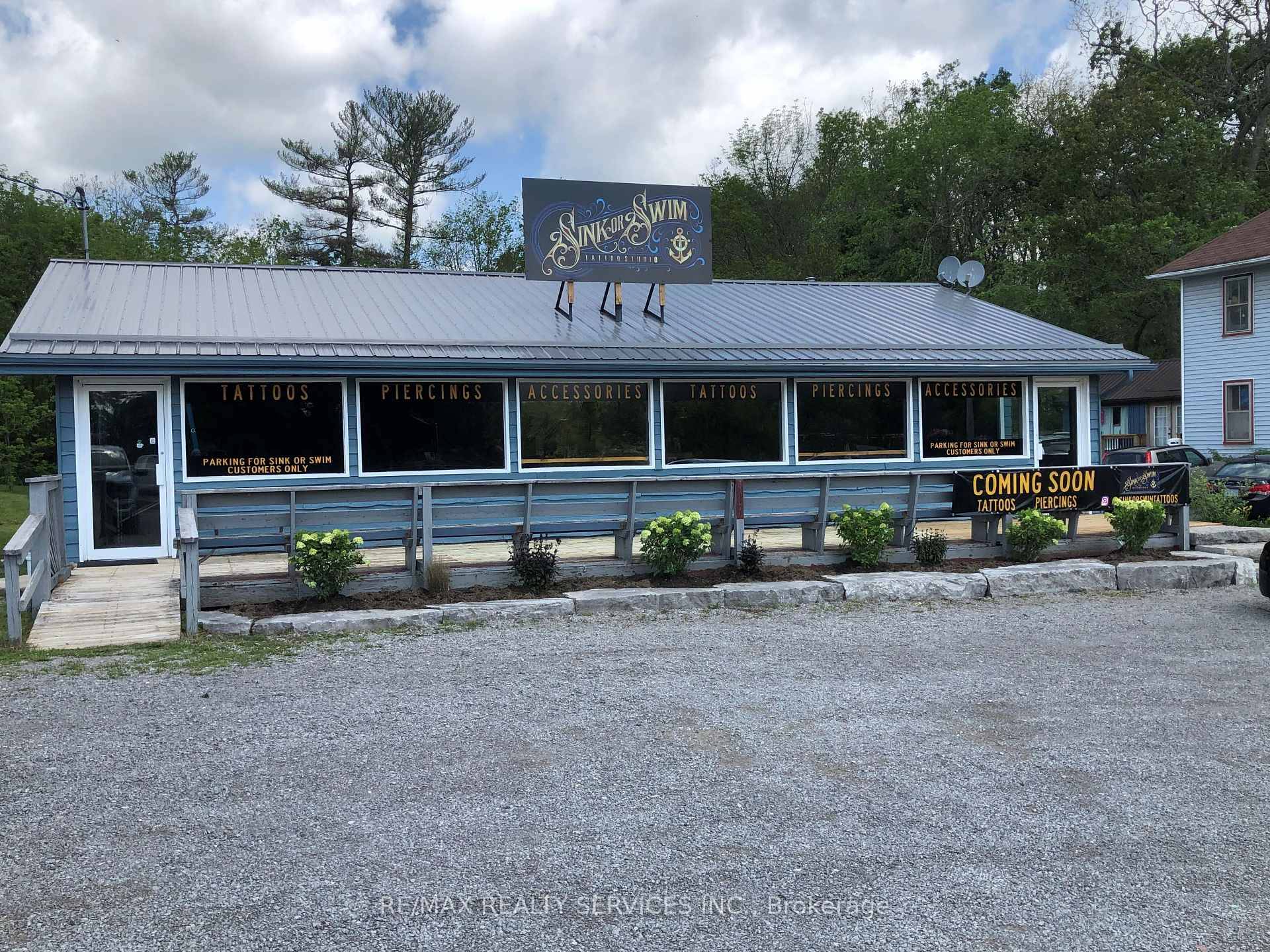 Have you ever said I don't want to go back to the city, well here's your chance, not to go, buy this property and open up a business.