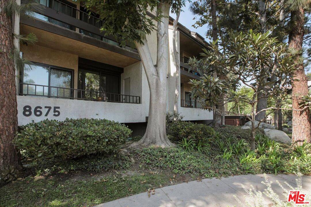 8675 Falmouth Ave 1BR La
