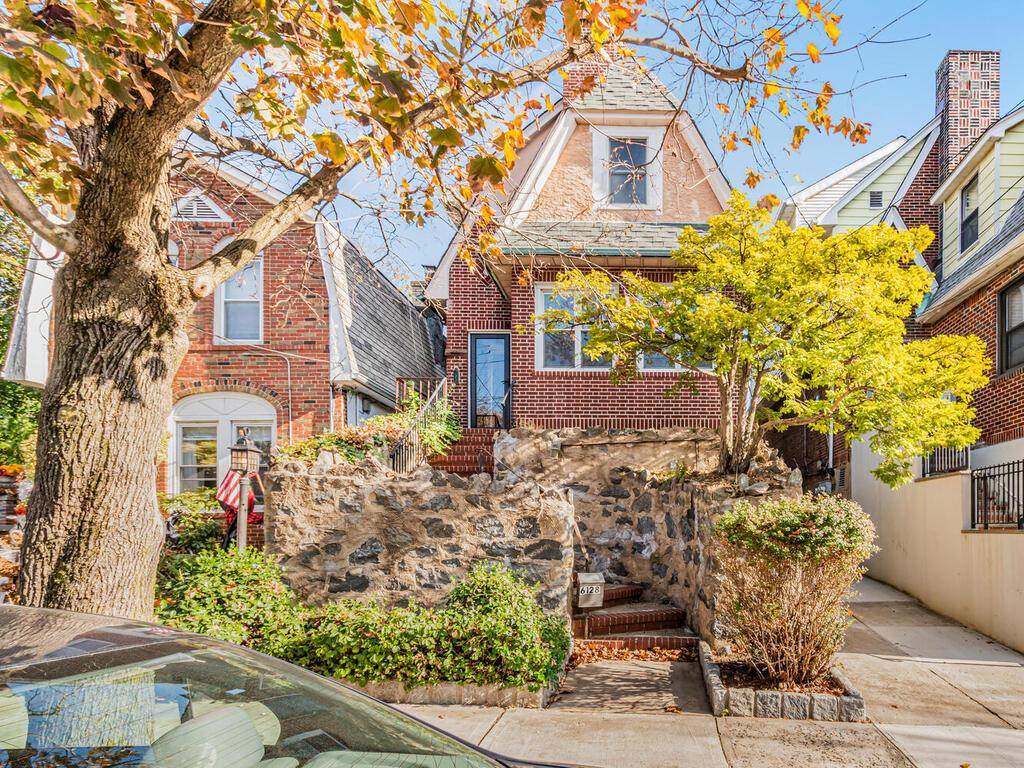 Charming updated detached brick home in bucolic North Riverdale.