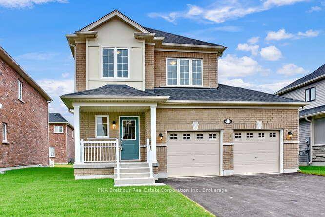 Welcome home to 212 Cubitt Street !