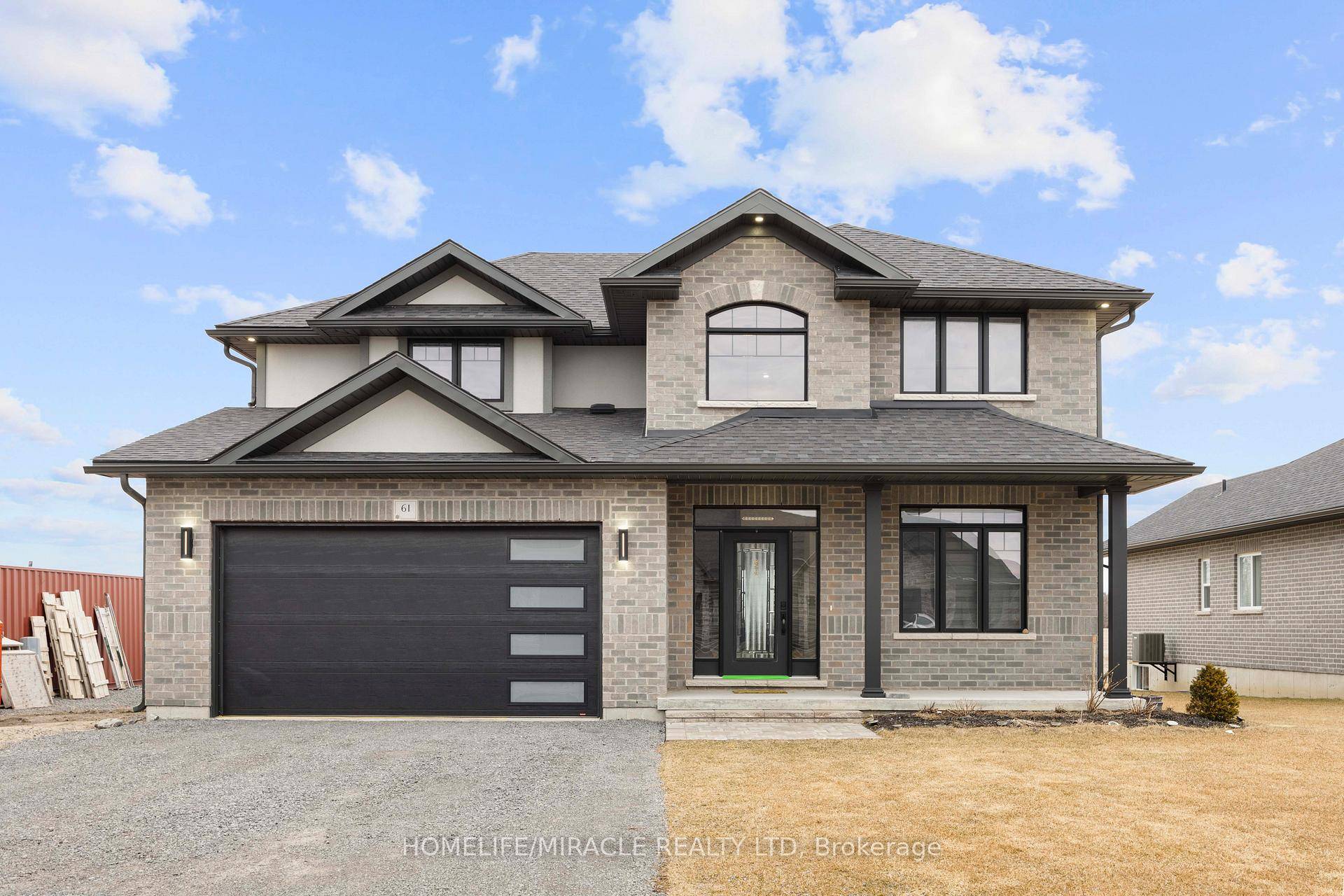 Awesome home approx. 2100 sq.