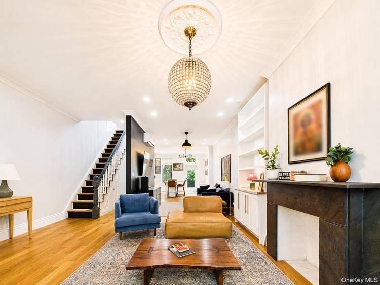 Recently renovated 3 bedroom, 2.
