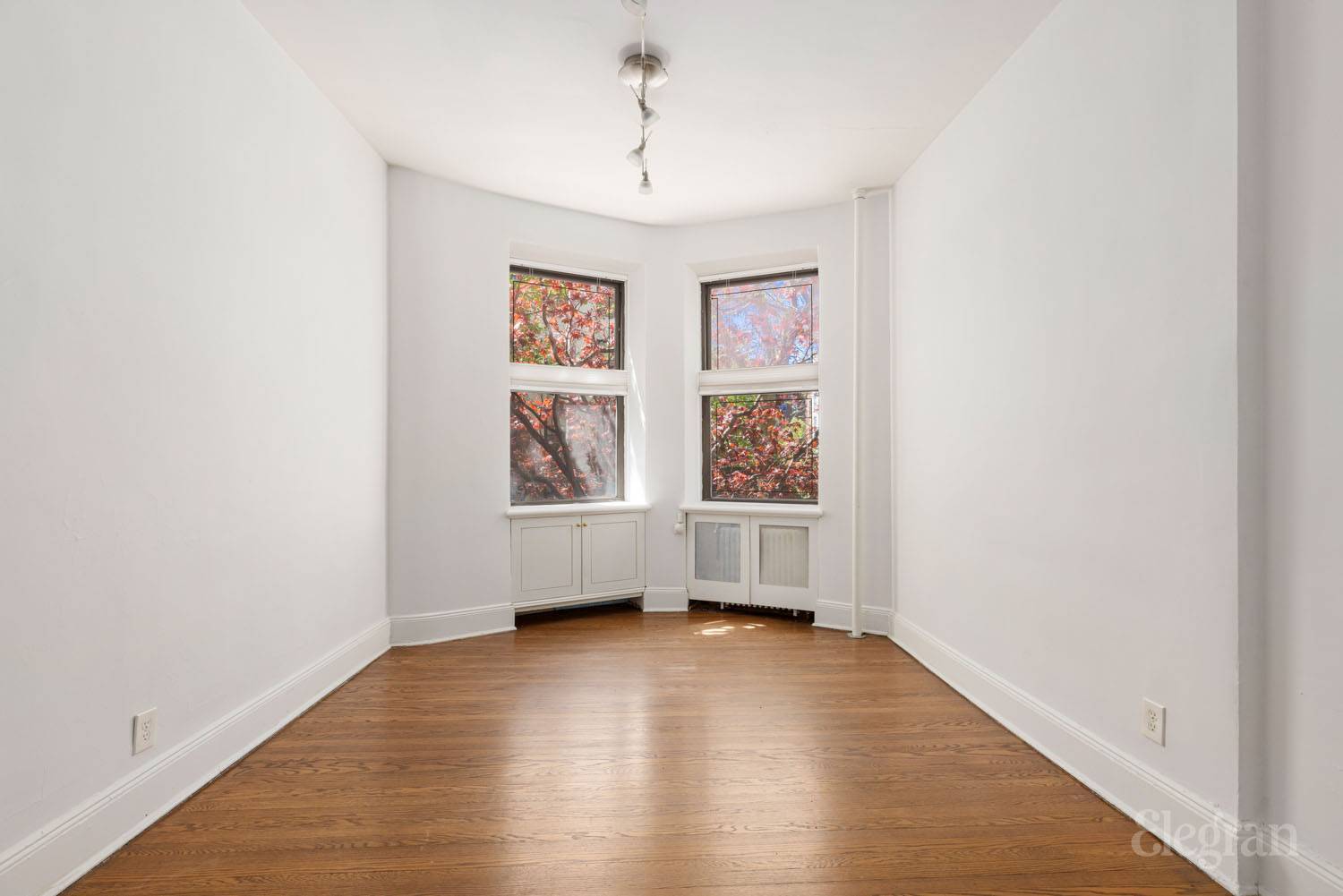 Discover the warmth of Apartment A4 at 175 Amity Street, a charming, loft like studio apartment situated on one of the most picturesque, tree lined, and extra wide streets in ...