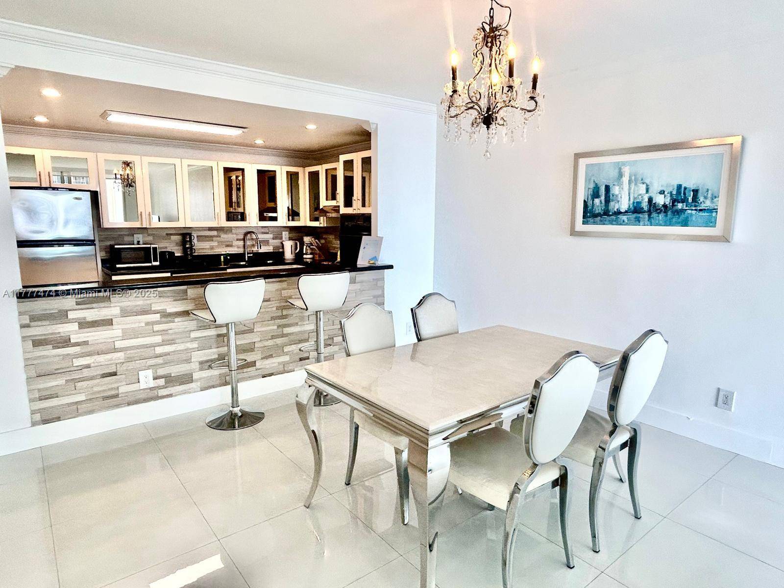 Renovated beautiful 2 bedrooms and 1 bathroom apartment in exclusive Sunny Isles Beach.