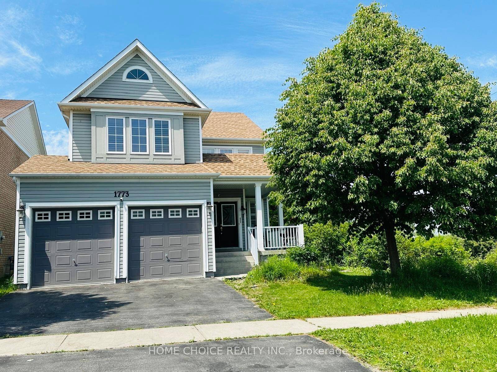 Discover this beautifully maintained 4 3 bedroom detached home, ideally situated on a premium end lot.