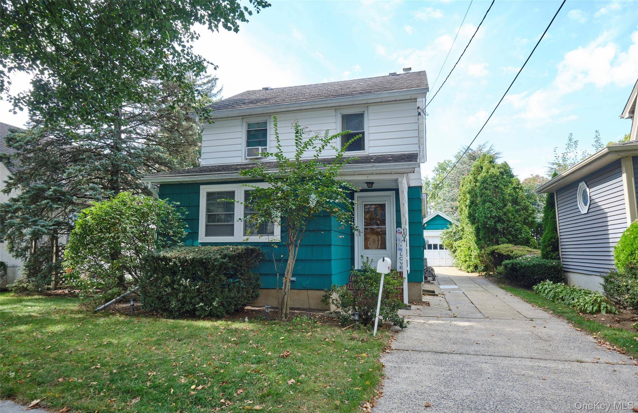 Welcome to this charming and spacious home in the Incorporated Village of Floral Park which consistently ranks in the top 3 safest towns in New York State.