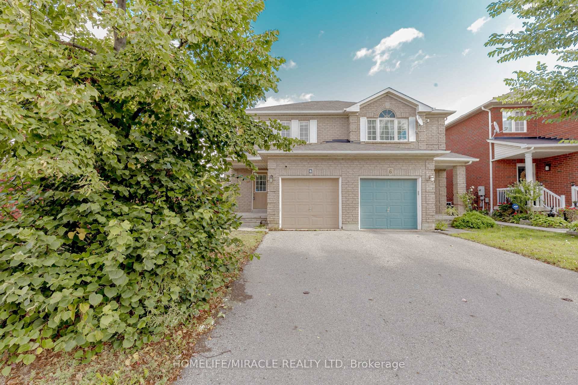 11 Wow This is a must see, An absolute show stoper, A Lovely 3 bedroom Semi Detached Tastefully Decorated Located on a Cres.