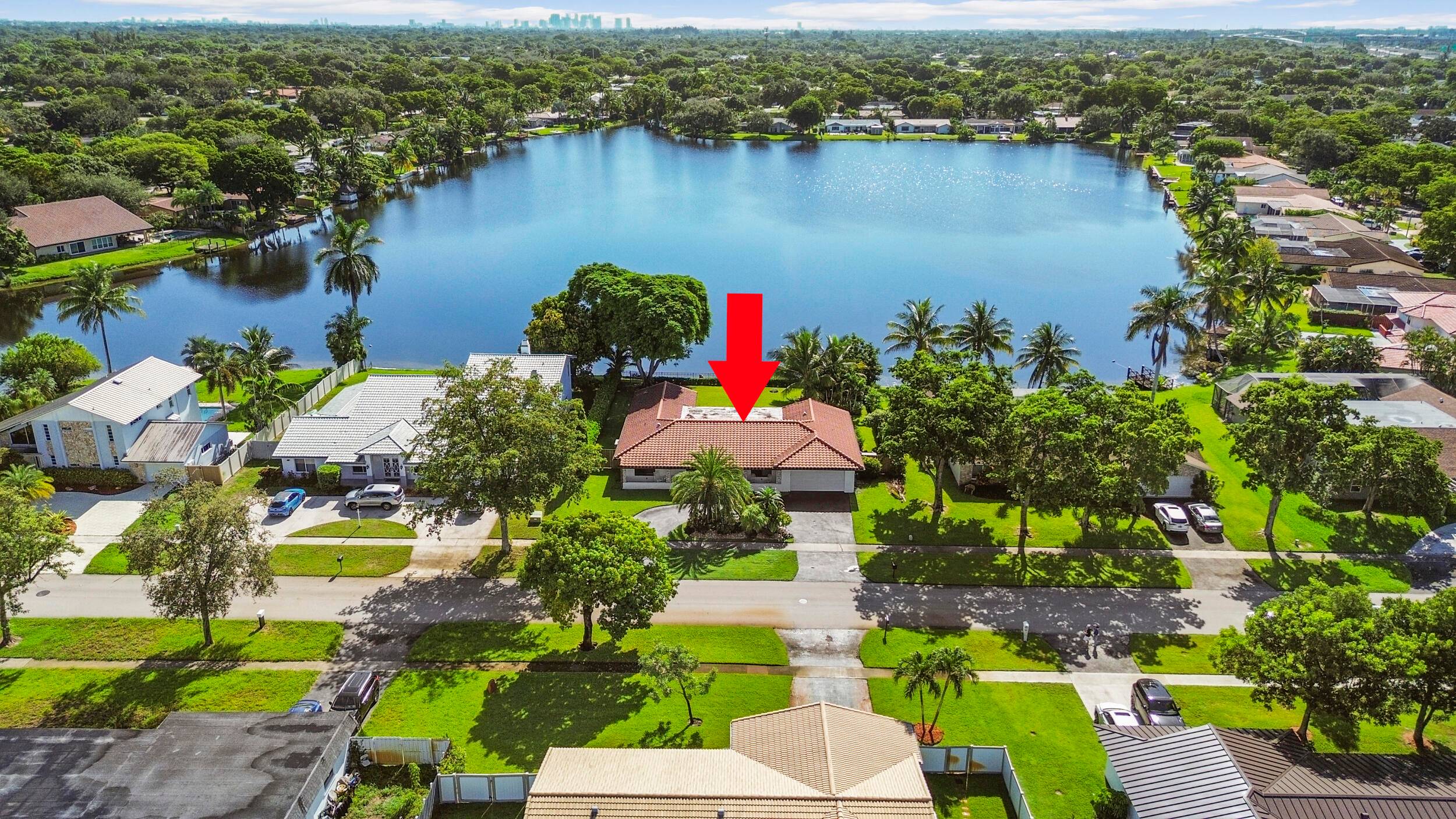 Welcome to your new home in the heart of Royal Palm !