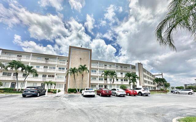 2 1. 5, Desirable 2nd floor, furnished, tile in living area, well maintained, screened patio with accordion shutters overlooking magnificent lake view.
