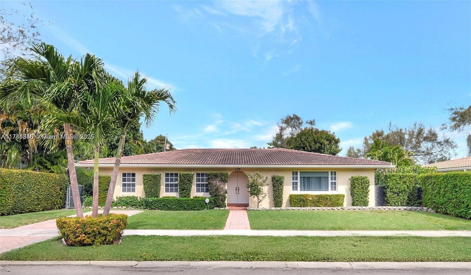SPACIOUS SINGLE FAMILY HOME FEATURES 2, 884 SQ.