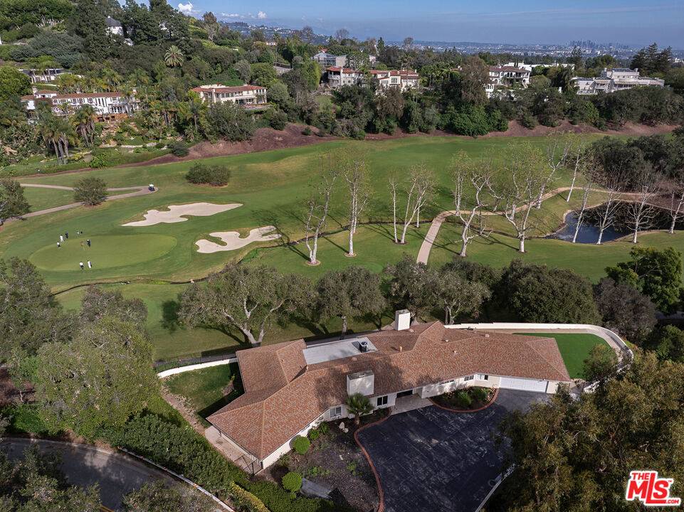 10985   Bellagio Rd 3BR Bel Air La