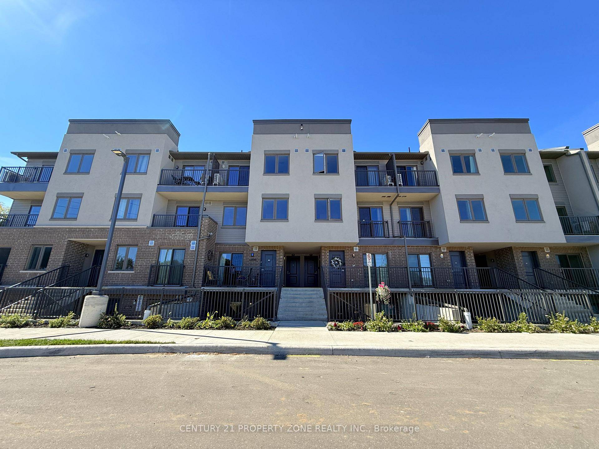 Welcome to this brand new stacked townhouse in the highly sought after Hespeler community of Cambridge !