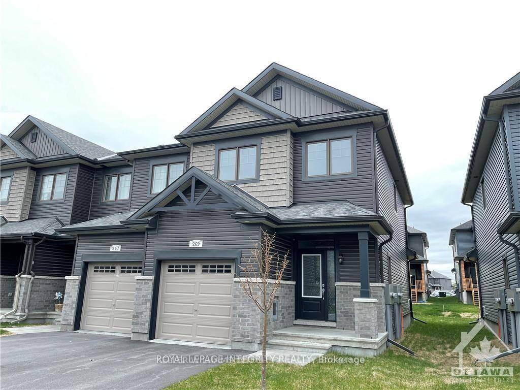 Available Dec 1st, 2025. Welcome to this beautiful end unit townhouse in Kanata Fernbank Crossing.