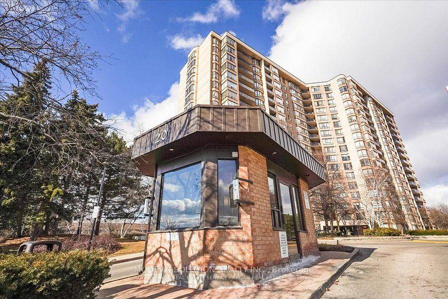 Welcome to 501 20 Cherrytree Drive Stylish Condo Living in a Prime Brampton Location !