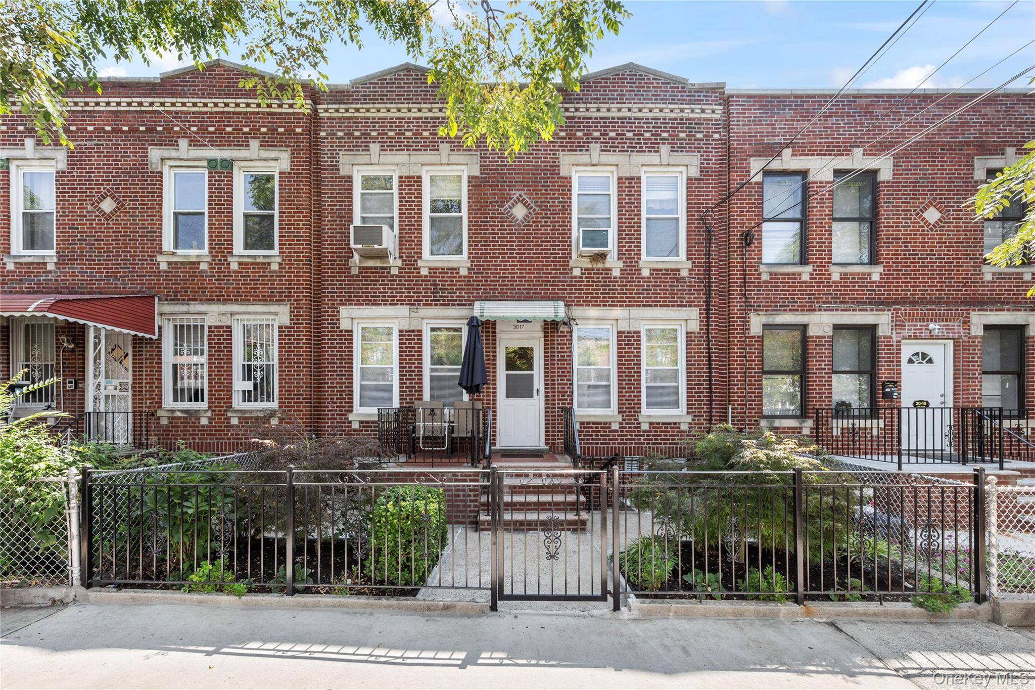 Prime Investment amp ; Living Opportunity in the Heart of Astoria Two Family Home for Sale Welcome to this spacious and versatile two family home located in the heart of ...