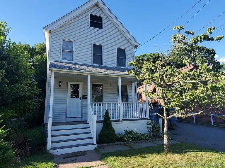 OPPERTUNITY AWAITS ! ! ! 2 single family homes await your needs !