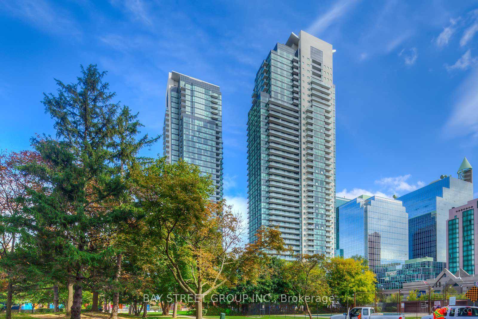 Luxury 1 Bedroom Condo In Menkes Prestigious Gibson Square North Tower.
