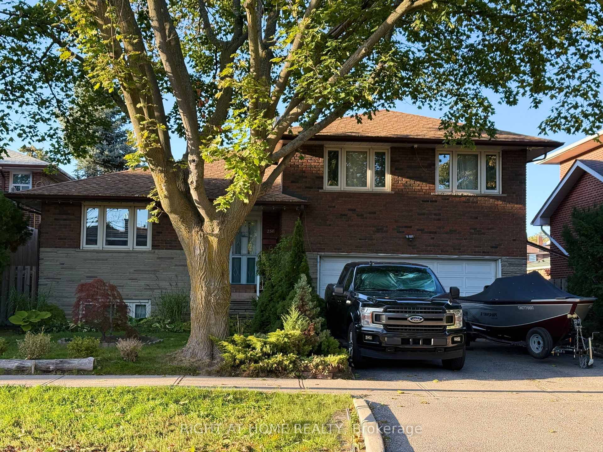 Welcome to this beautifully updated detached side split 4 in the heart of Etobicoke, just steps from Royal York and Eglinton !
