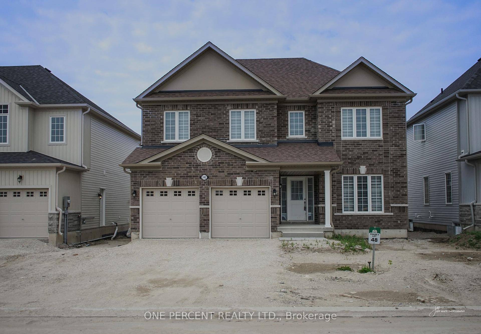 Brand new house in Stayner.