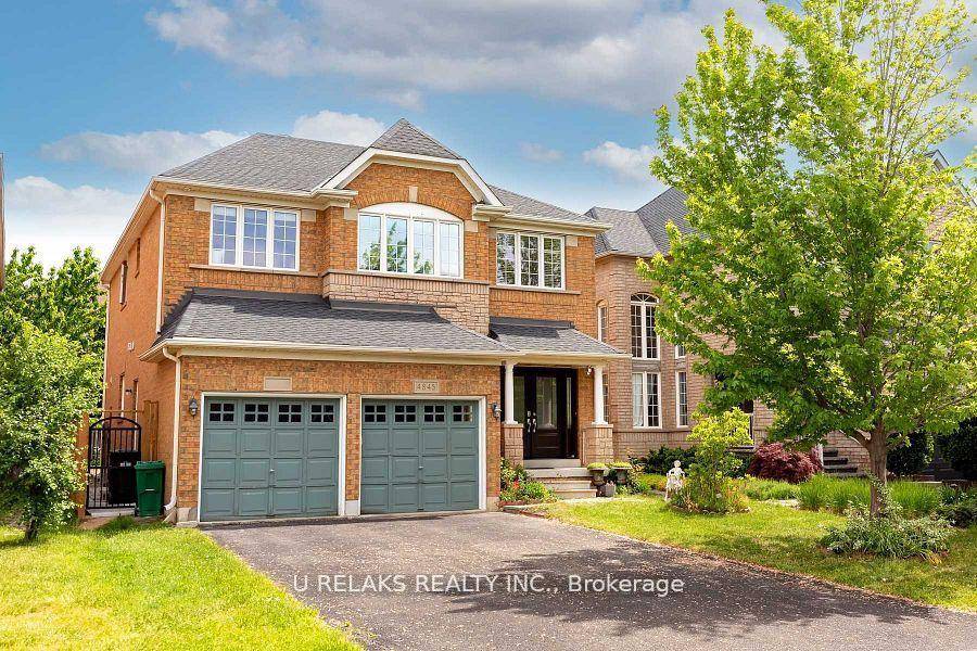Beautiful 2 Br and 2 Wr Legal Basement for lease in Coveted Churchill Meadows.