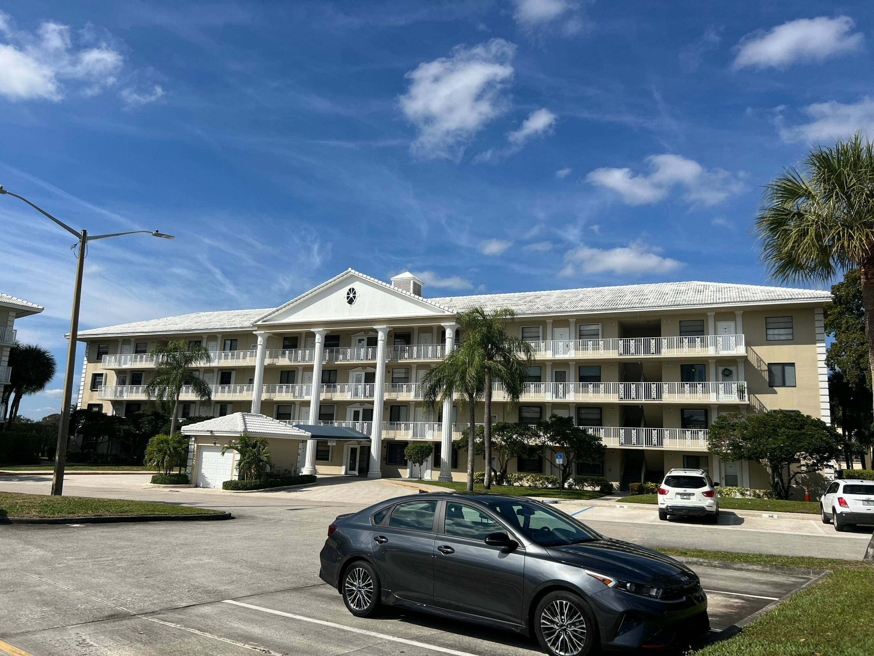 Top floor corner unit located in Whitehall.