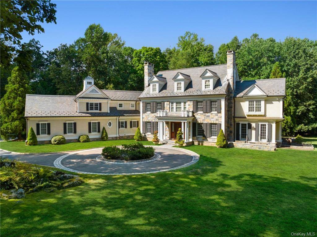 Supremely top quality construction by high end local builder Rob Knorr.