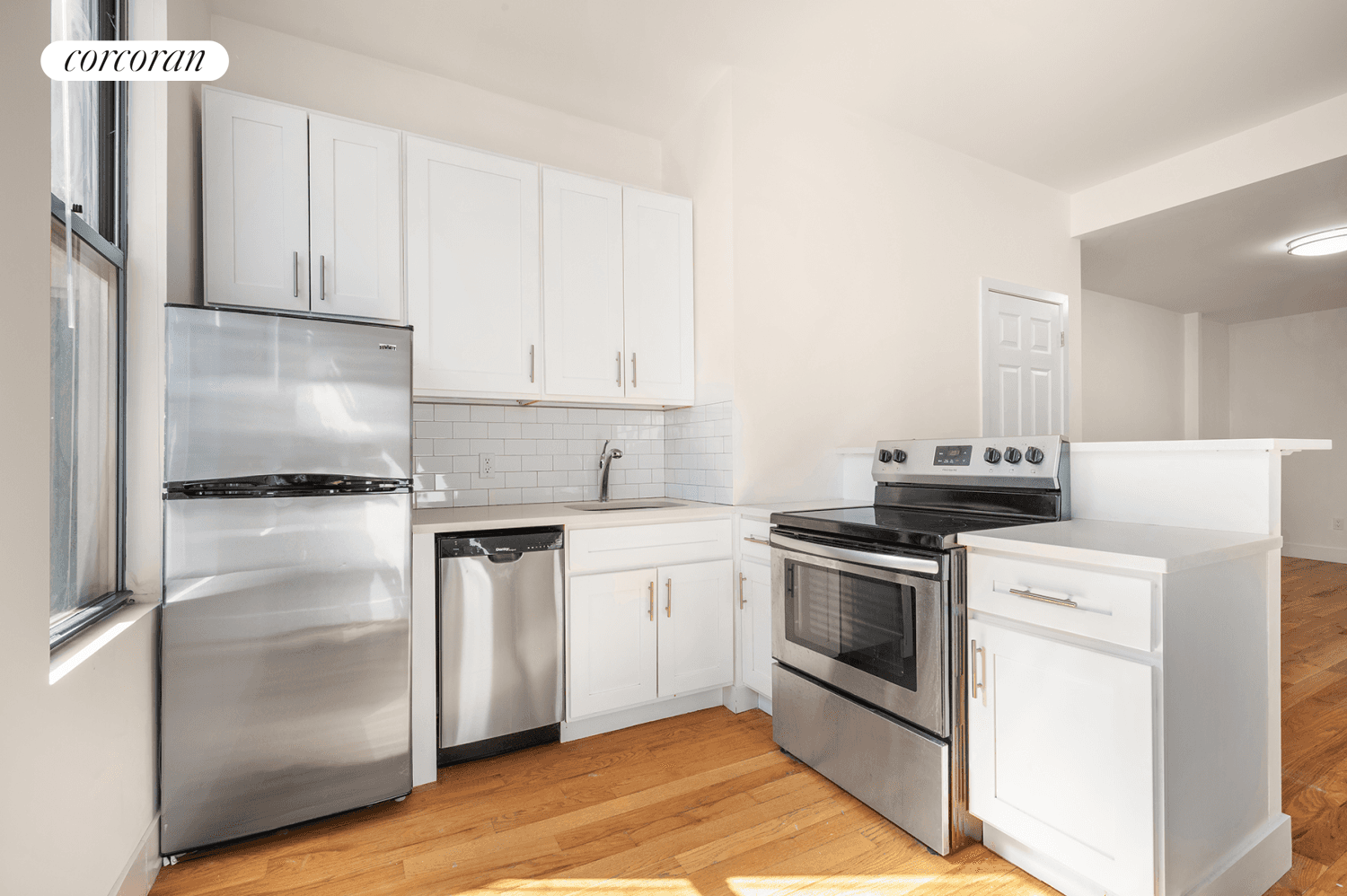 Apartment 3R at 158 Withers Street is a spacious one bedroom apartment located in a prime Williamsburg location.
