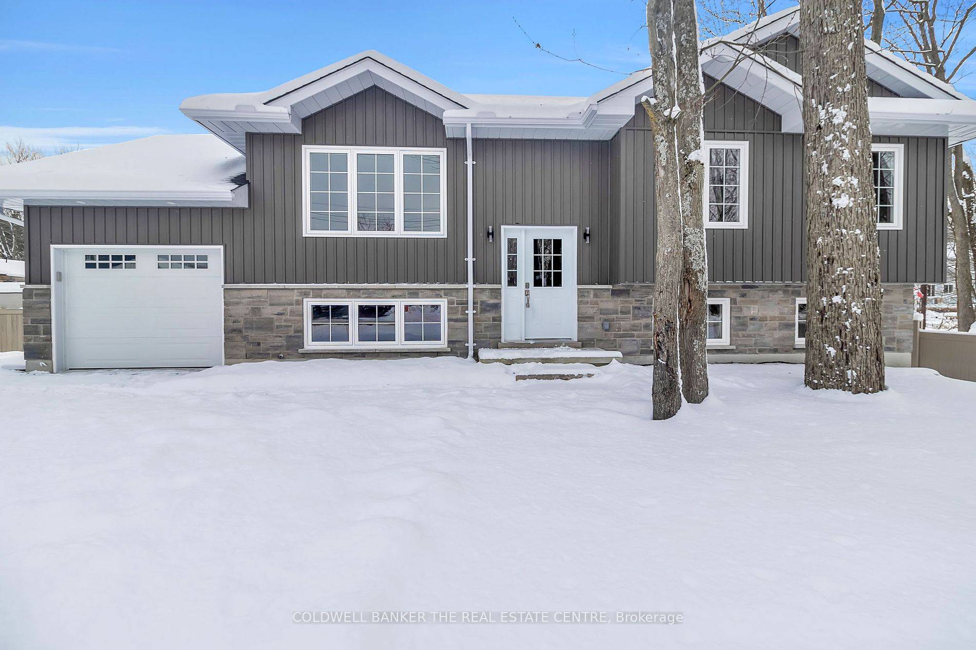 Welcome to 2629 Grand Tamarack Crescent, a well crafted custom new build home nestled on just under half an acre, offering an exquisite combination of open concept and modern living.