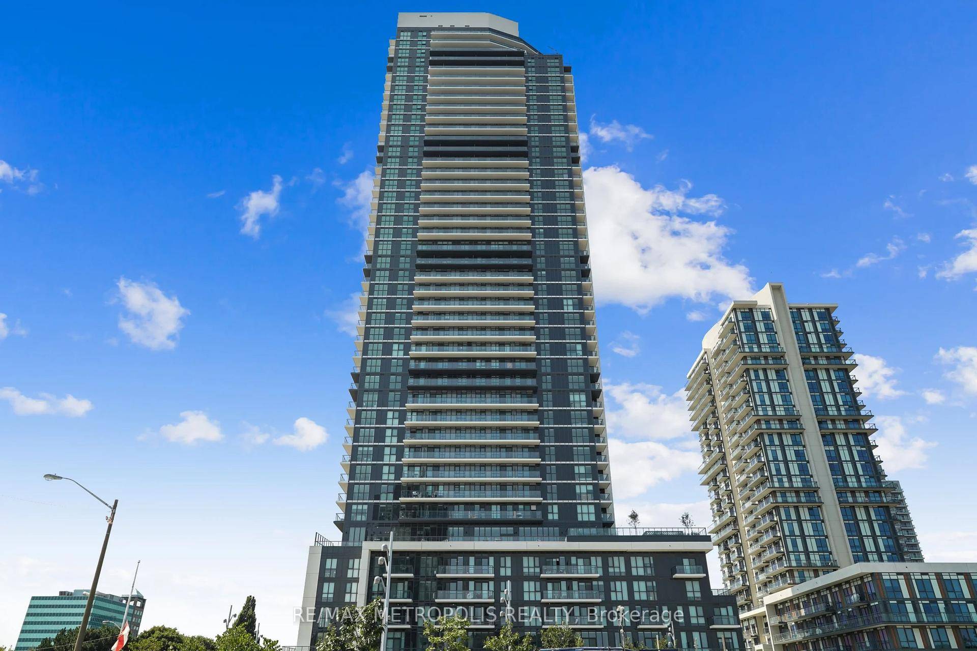 Be the first to live in this brand new 1 bedroom penthouse condo located in the heart of the city.