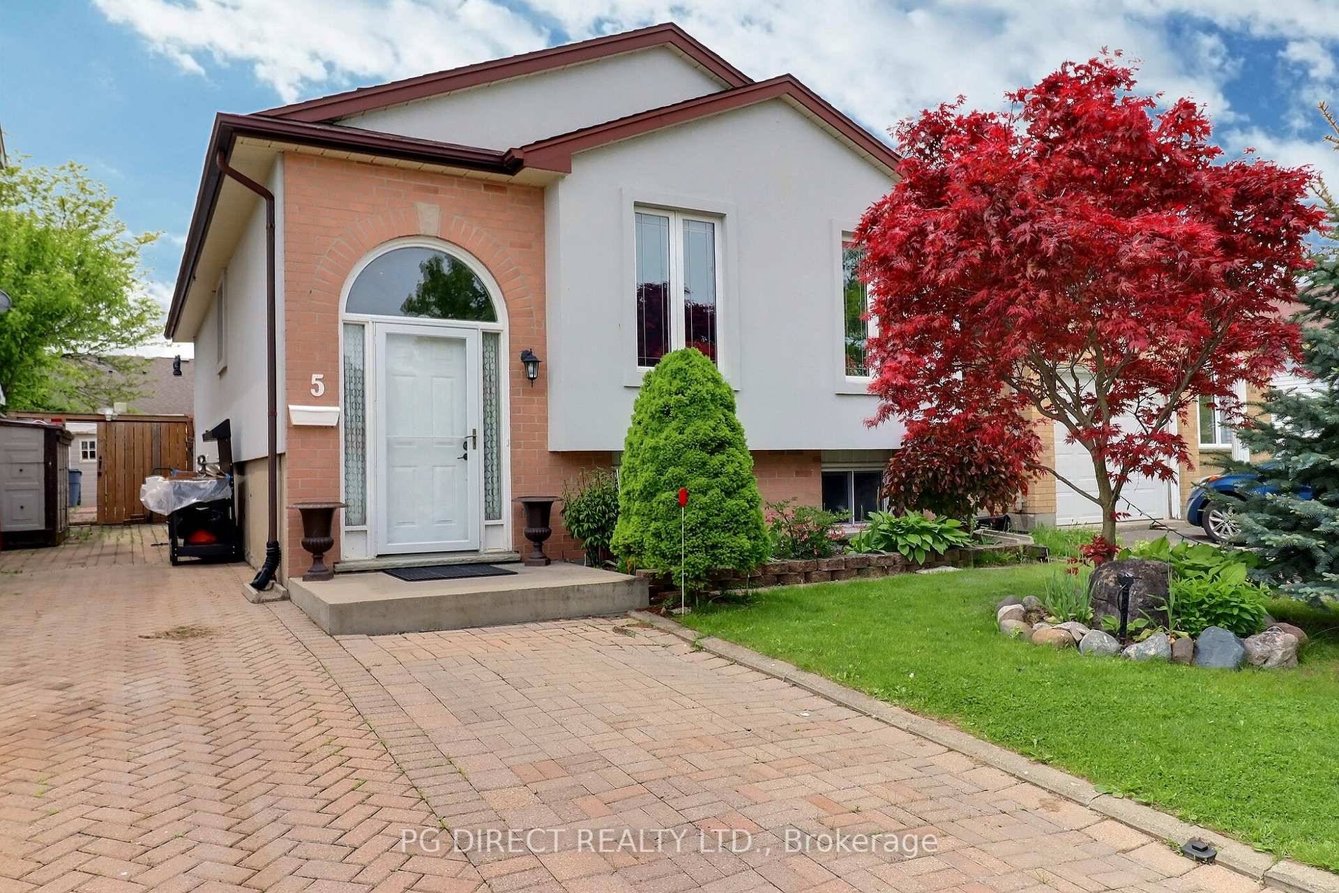 Visit REALTOR website for additional information.
