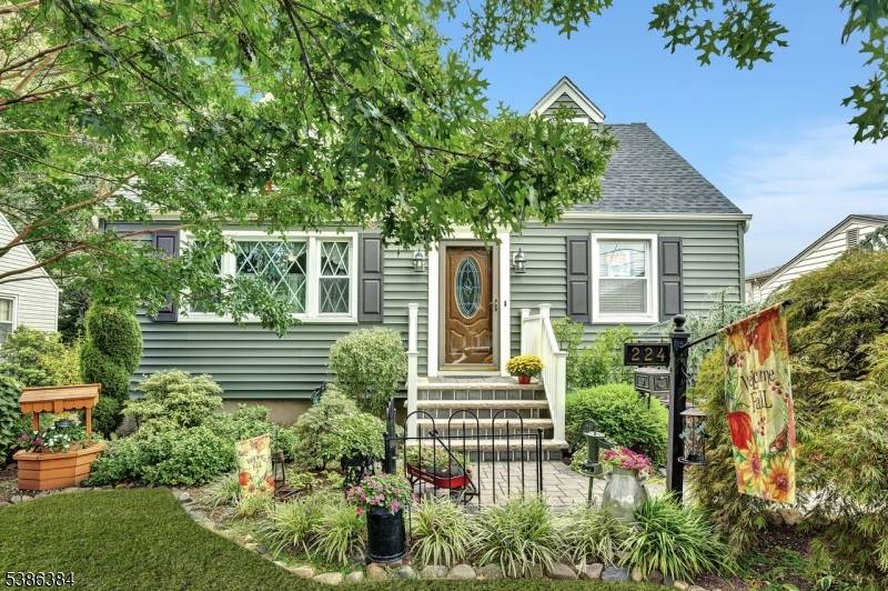 Welcome home to this lovely Cape Cod property that is truly move in ready.