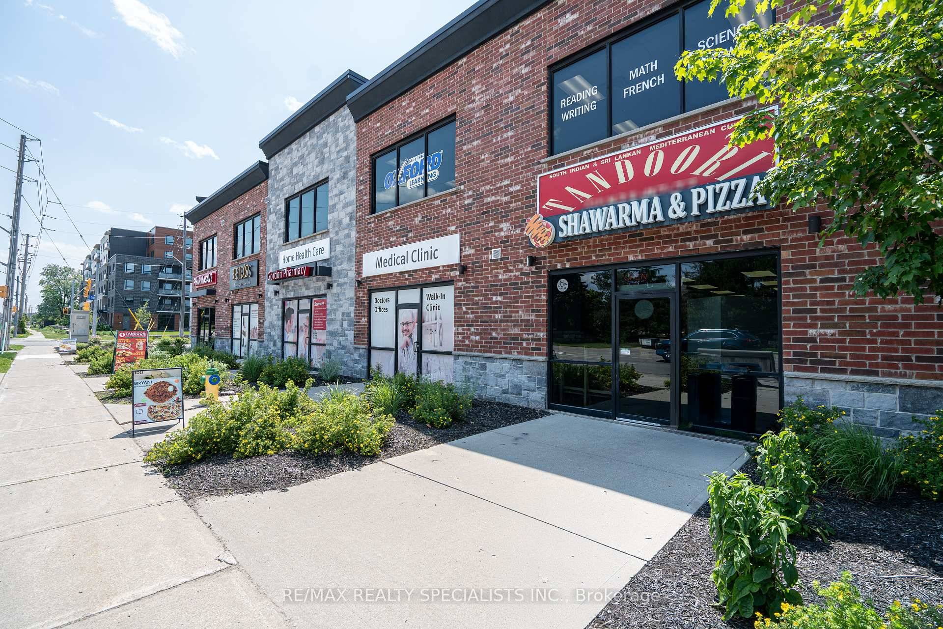 Excellent Excelent Excellent Opportunity To Be Your Own Boss with Pizza, Shawarama, South Indian Fast Food and Sub business all in one STOP surrounded By Residential Homes.