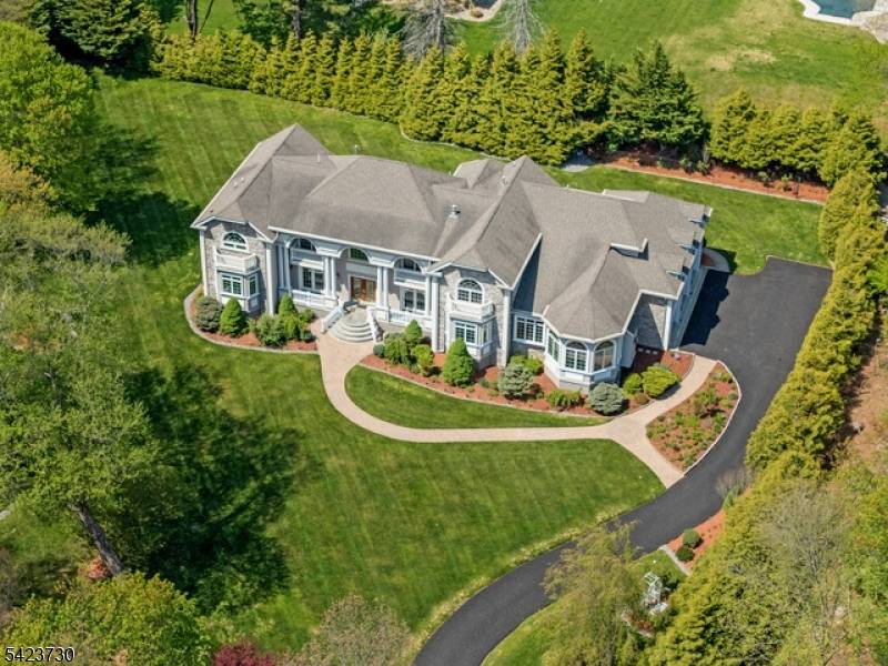 Constitution Ave Roxbury Twp. New Jersey Single-Family