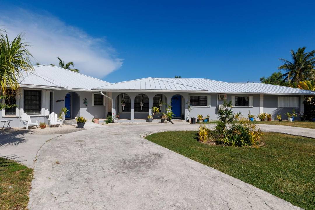 GREENING GLADE HOME Single Family Home Grand-Bahama-Freeport