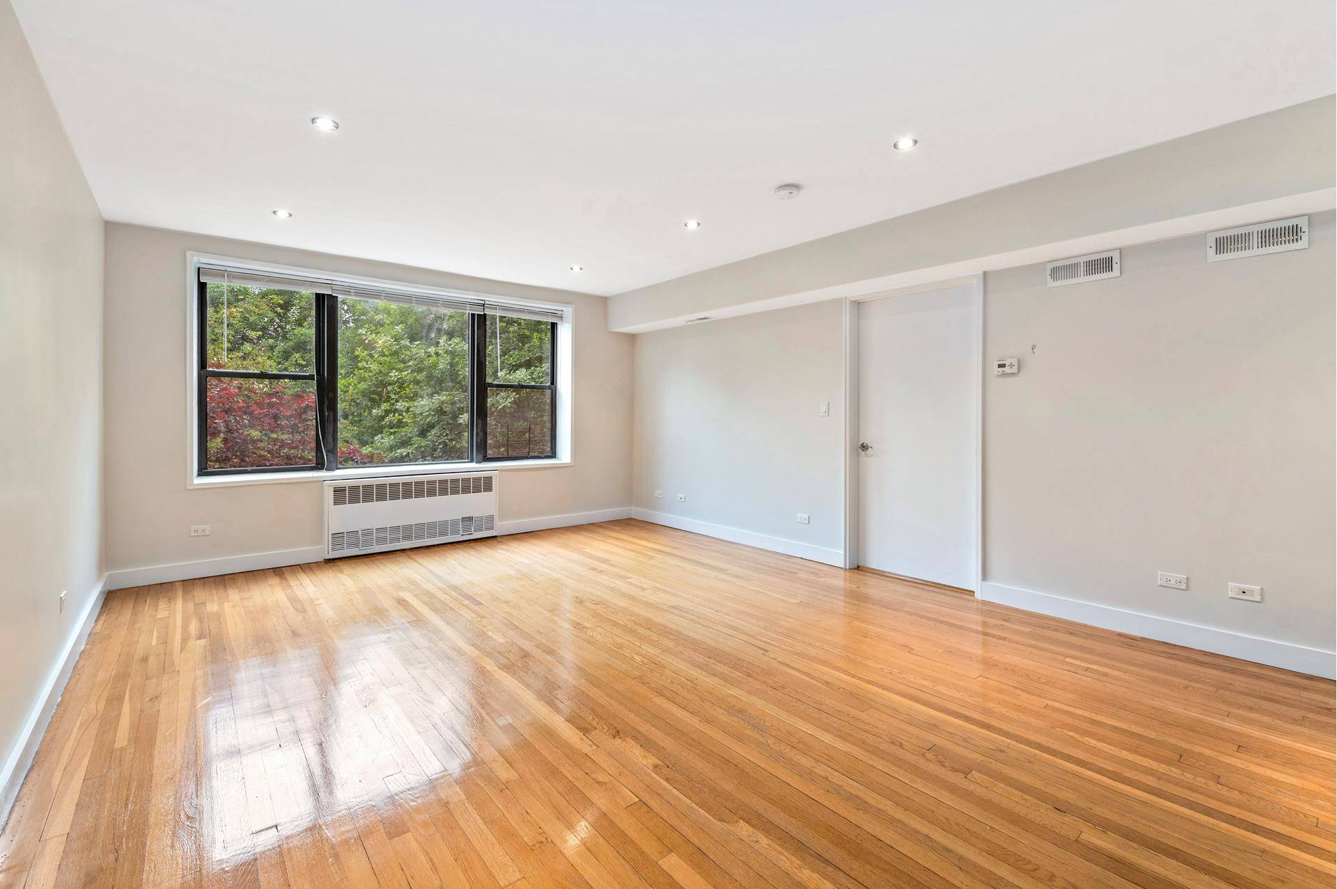 Welcome to this gorgeous 2 bedroom, 2 bathroom condo rental apartment, offering a wonderful living experience with a ton of modern features and design.