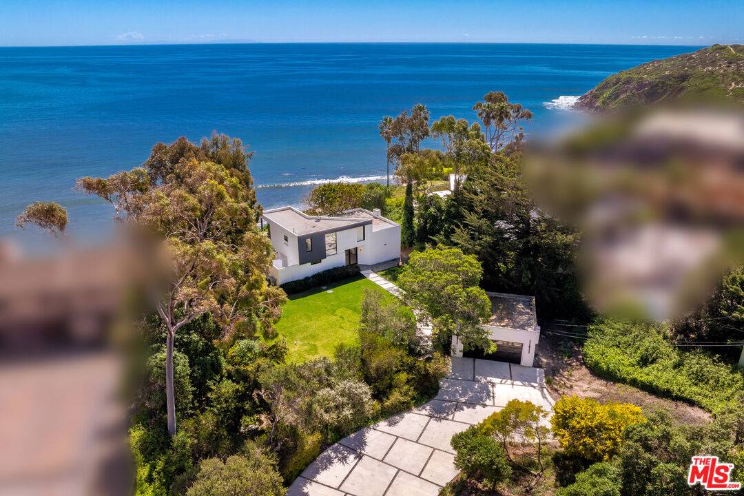 29122   Cliffside Dr 2BR Malibu La