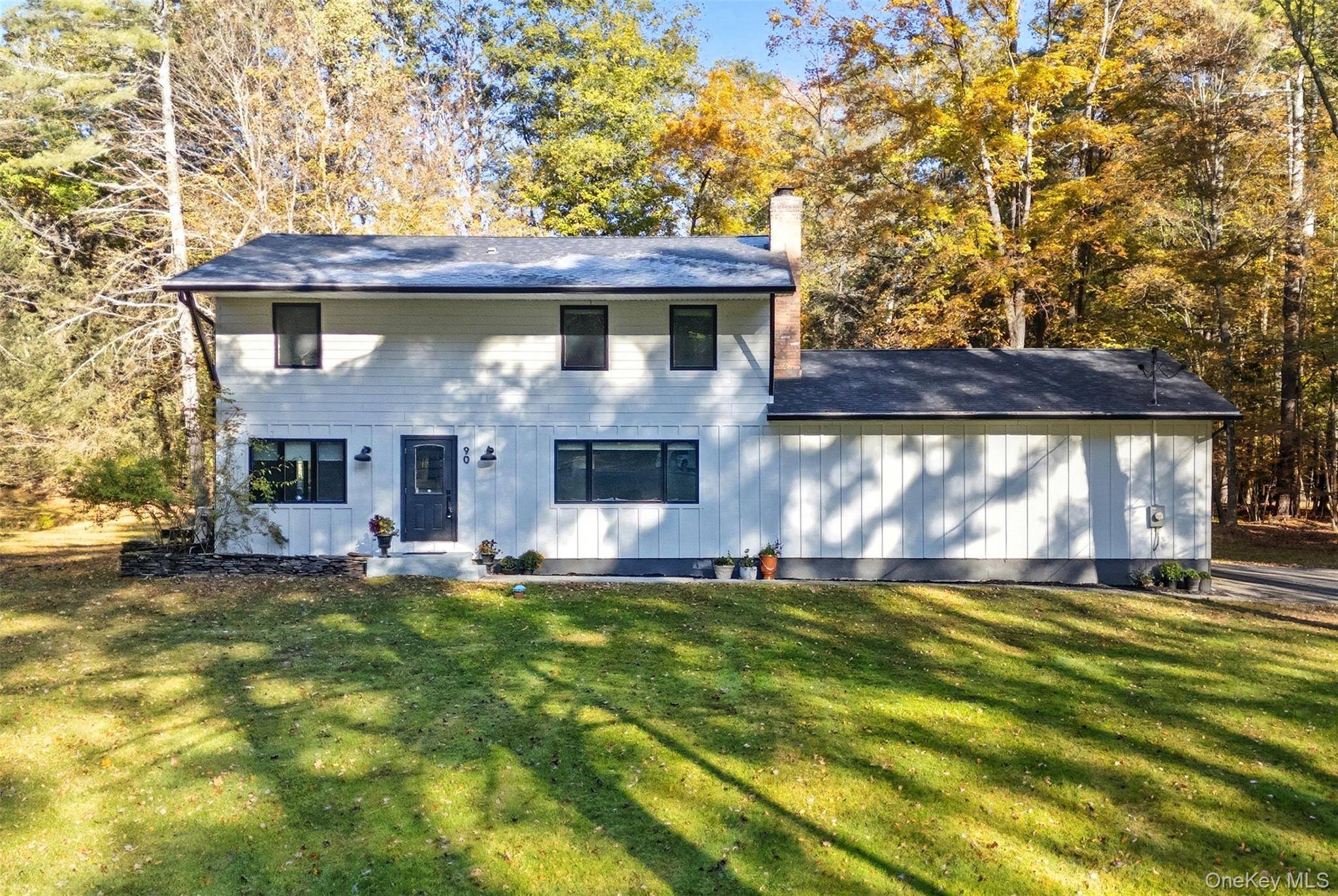 Make your next transition an easy one in this move in ready Woodstock home, where timeless comfort meets sophisticated design.