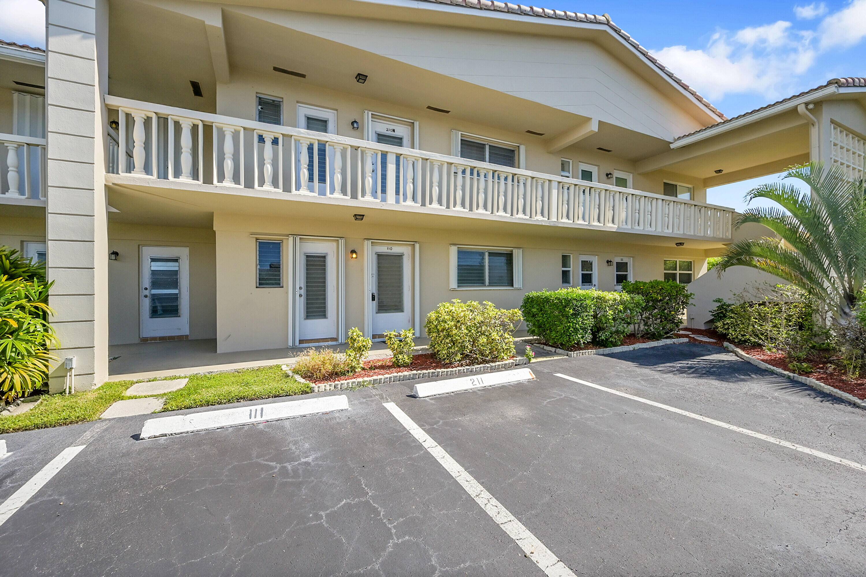 Welcome to this rarely available 2 bedroom, 1 bath first floor condo in the heart of prestigious Lighthouse Point !