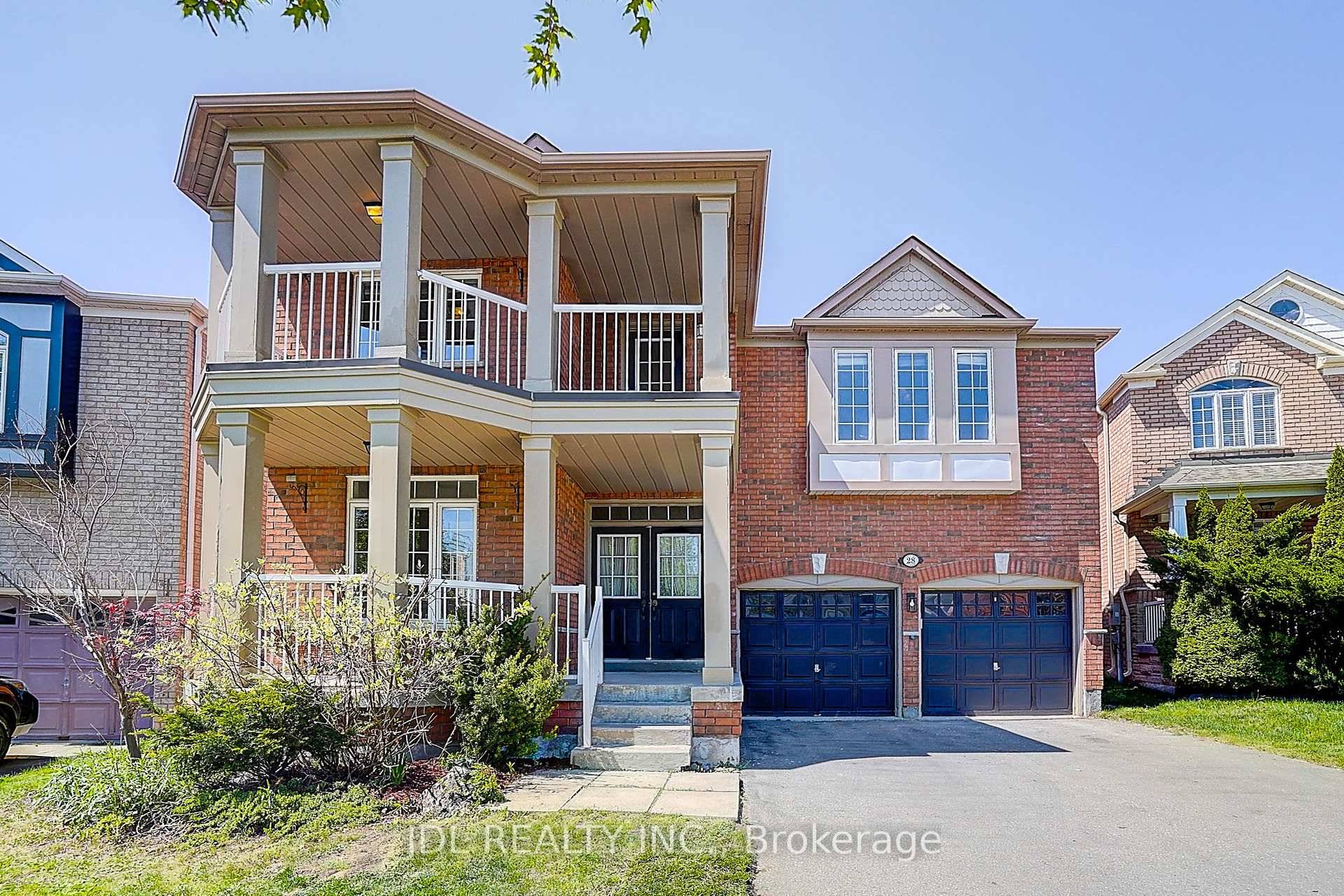 Welcome to the Executive Oasis in Desirable Berczy Village !