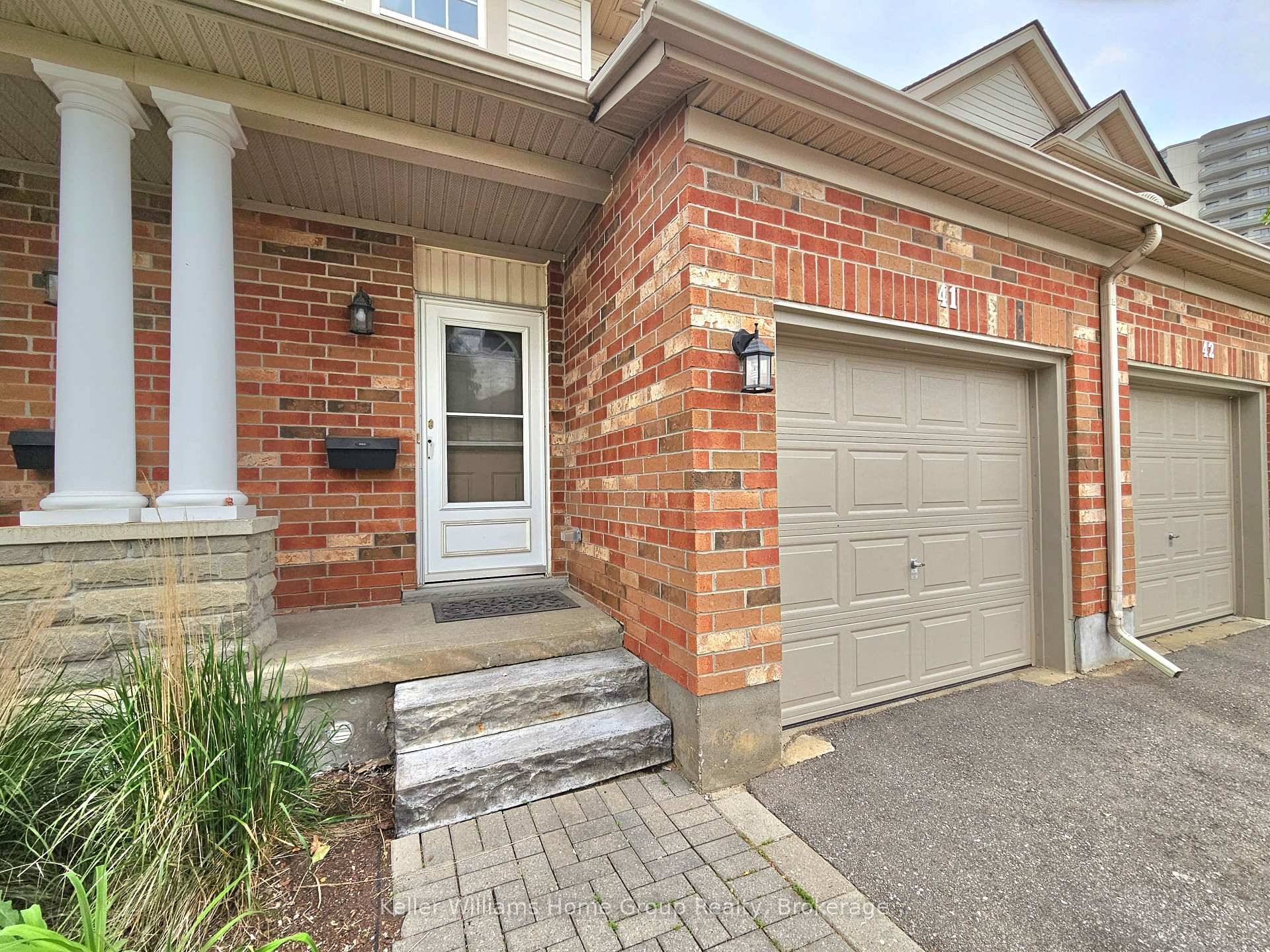 This 3 1 bedroom 3 bathroom is located close to the Southern heart of Kitchener, and offers convenient access to the Fairway Mall and Station, as well as the agglomeration ...