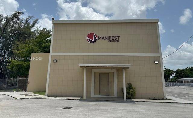 Perfectly positioned commercial building suitable for religious place of worship, banquet hall or entertainment in current condition.