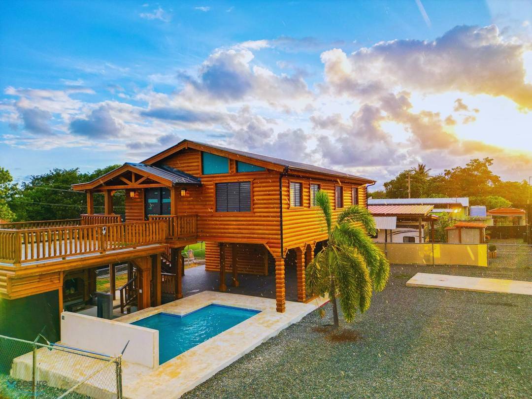 3301 INT. 1.1 House Cabo-Rojo