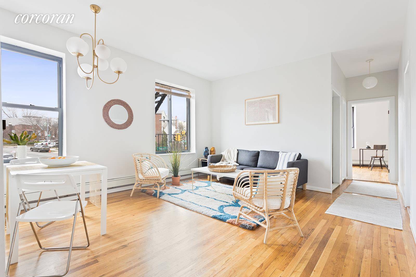 Price just reduced now only 799k !