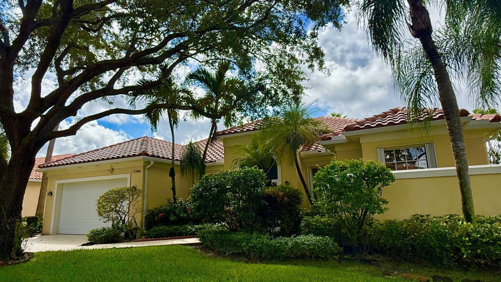Amazing value on the sought after 4 bedroom, 3 bathroom 'Windsor' model !