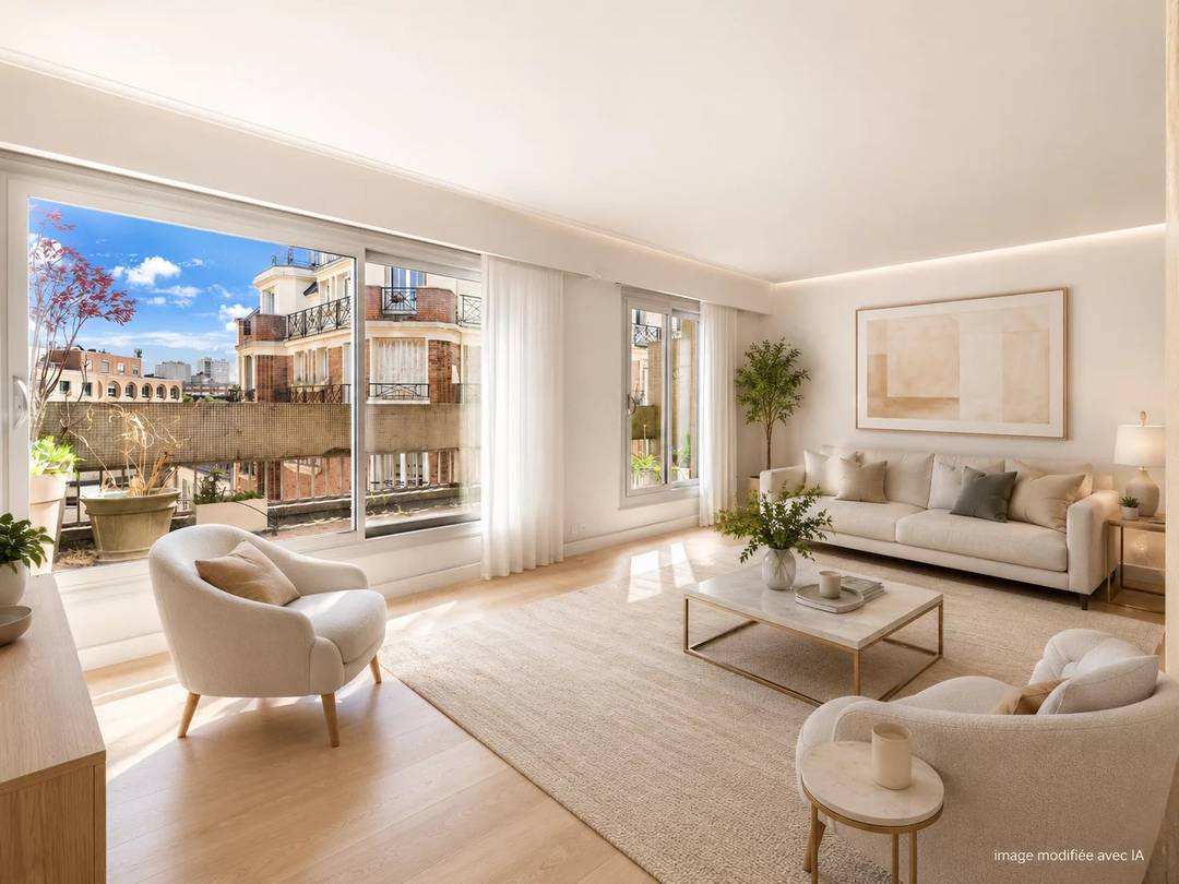 PARIS XIIIème, limitrophe Vème : Duplex familial en dernier étage avec terrasses.